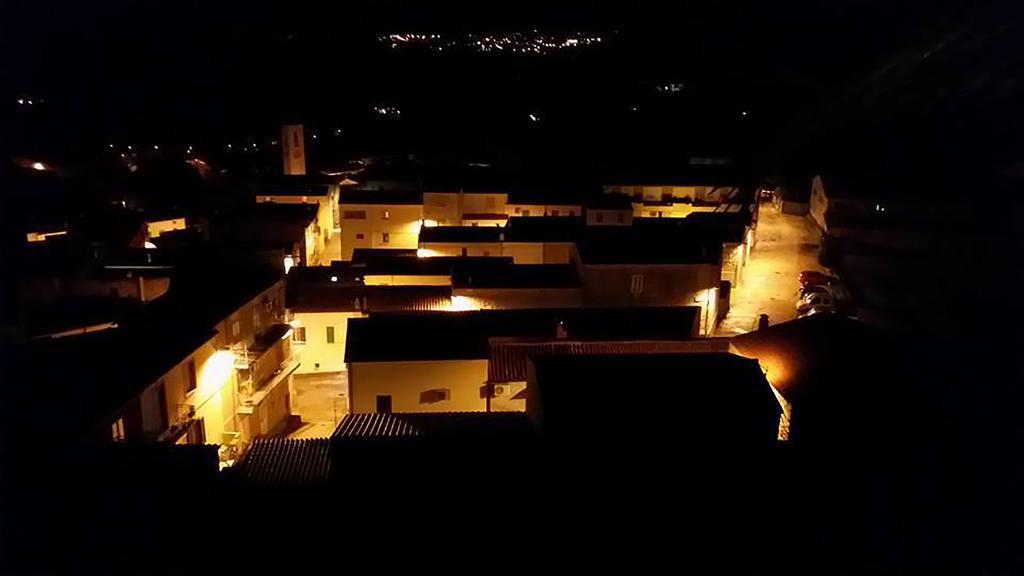 B&B La Tasgia Aggius Екстер'єр фото