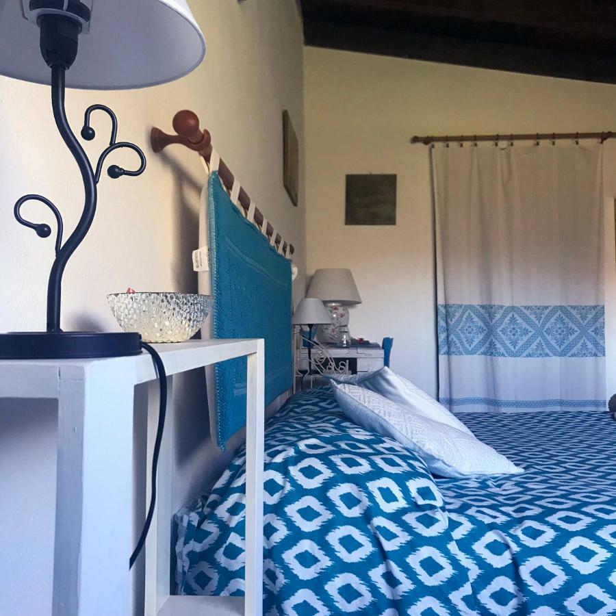 B&B La Tasgia Aggius Екстер'єр фото